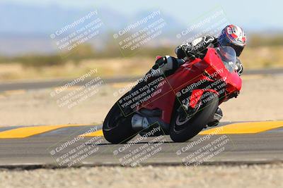 media/Oct-09-2022-SoCal Trackdays (Sun) [[95640aeeb6]]/Turn 15 (150pm)/